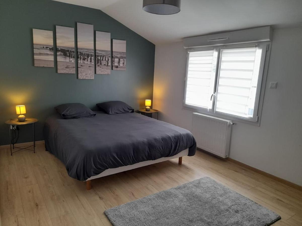 Logement De 100M2 Avec Terrasse Wardrecques Luaran gambar